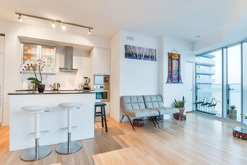 Downtown Toronto 56Th Floor Furnished Rental Monthly Available
